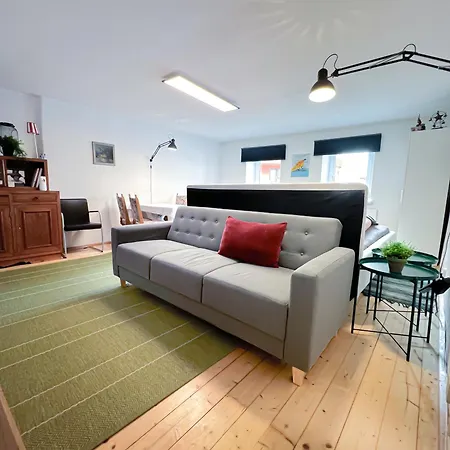Mitten Im Zentrum Ferienwohnungen Mit Sonniger Terrasse Telfs Buitenkant foto