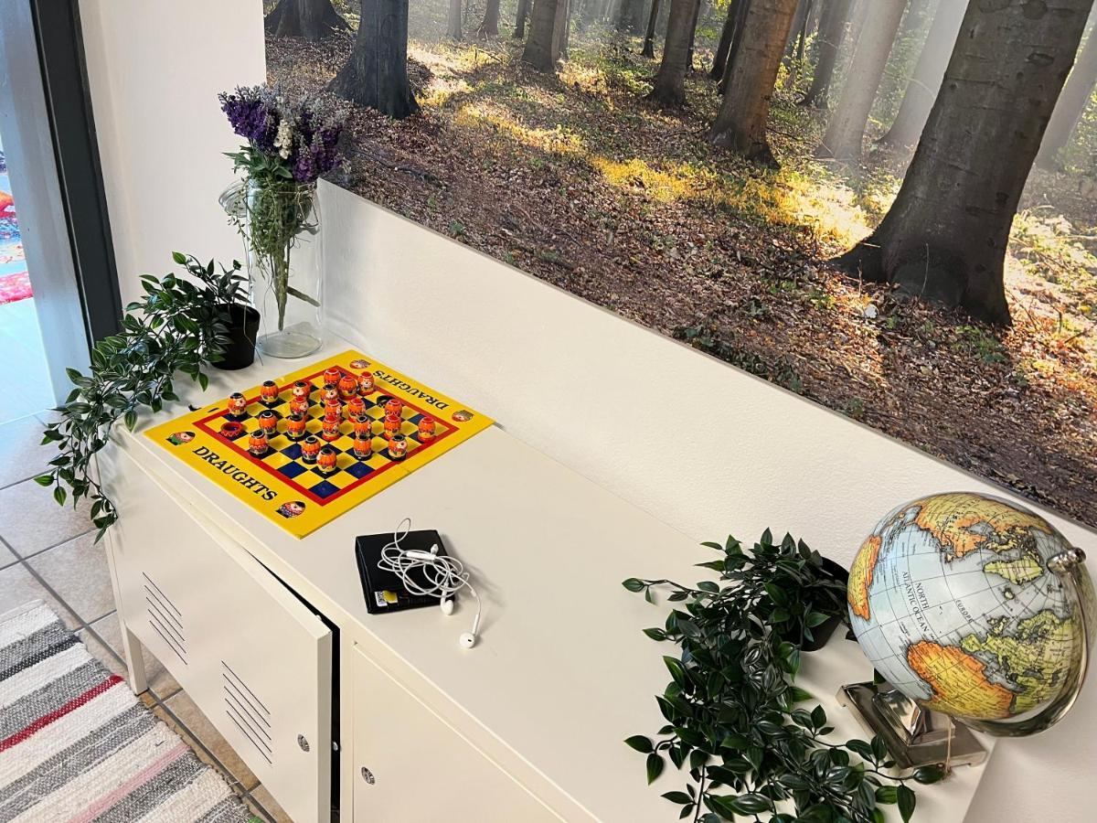 Mitten Im Zentrum Mit Sonniger Terrasse