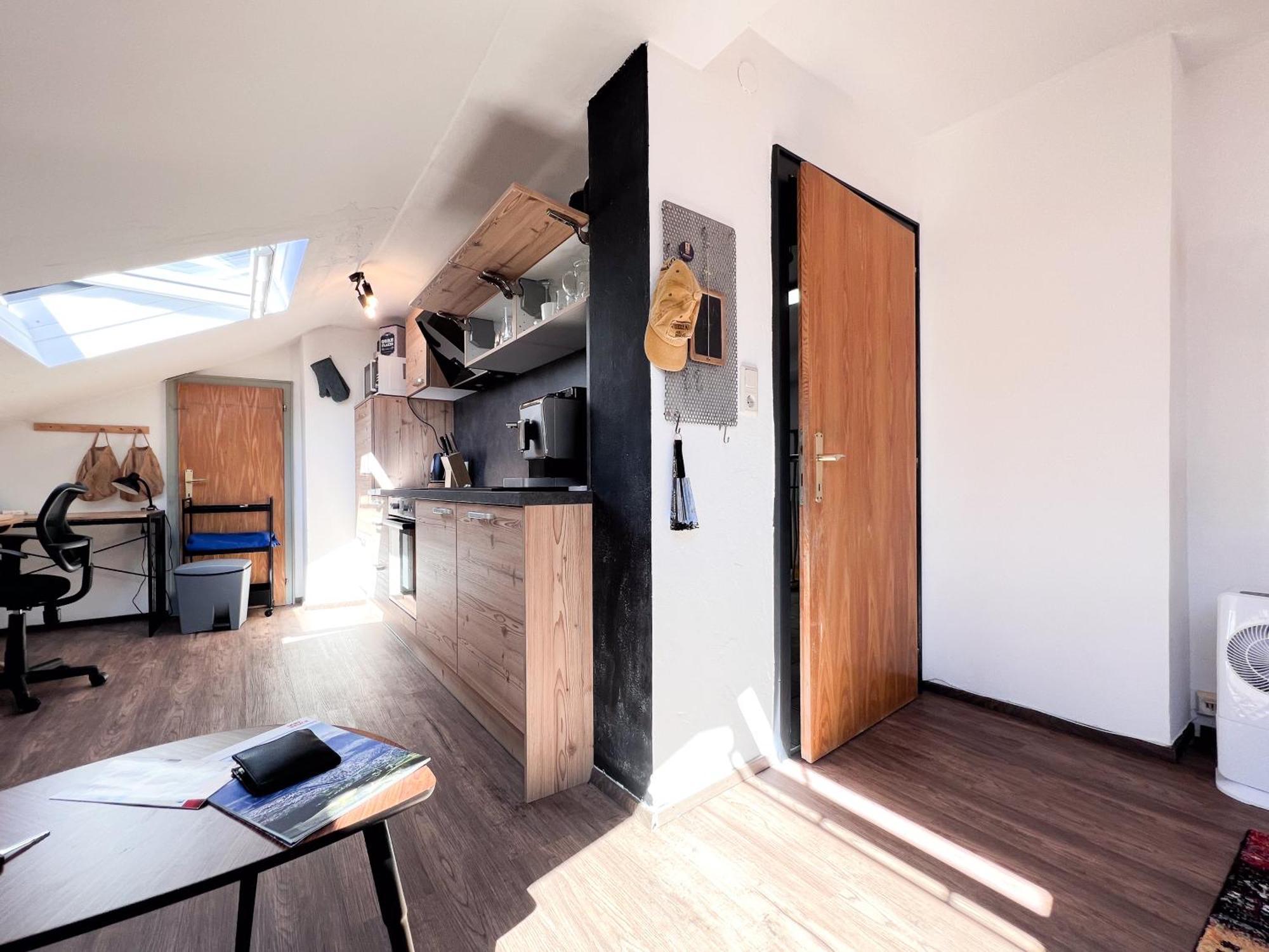 Apartment Mitten Im Zentrum Mit Sonniger Terrasse